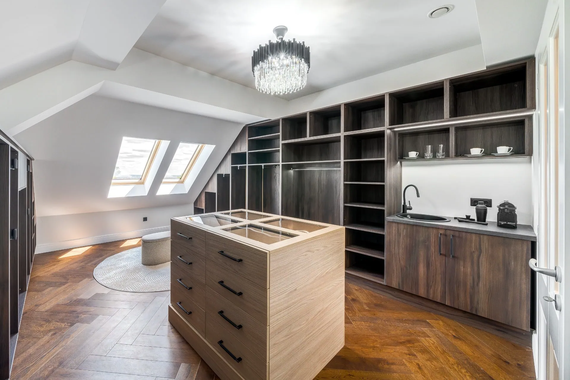 Walk-in wardrobe with open shelving and a coffee and drinks counter
