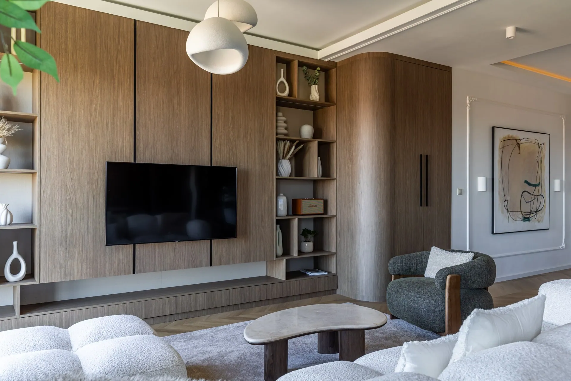 Living room with the curved furniture element