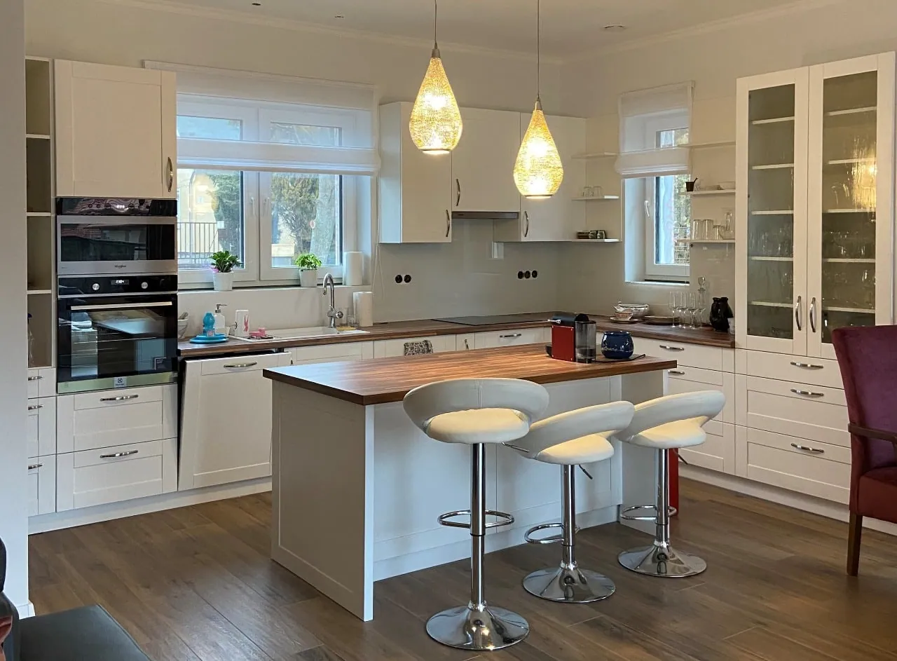 Classic shaker kitchen